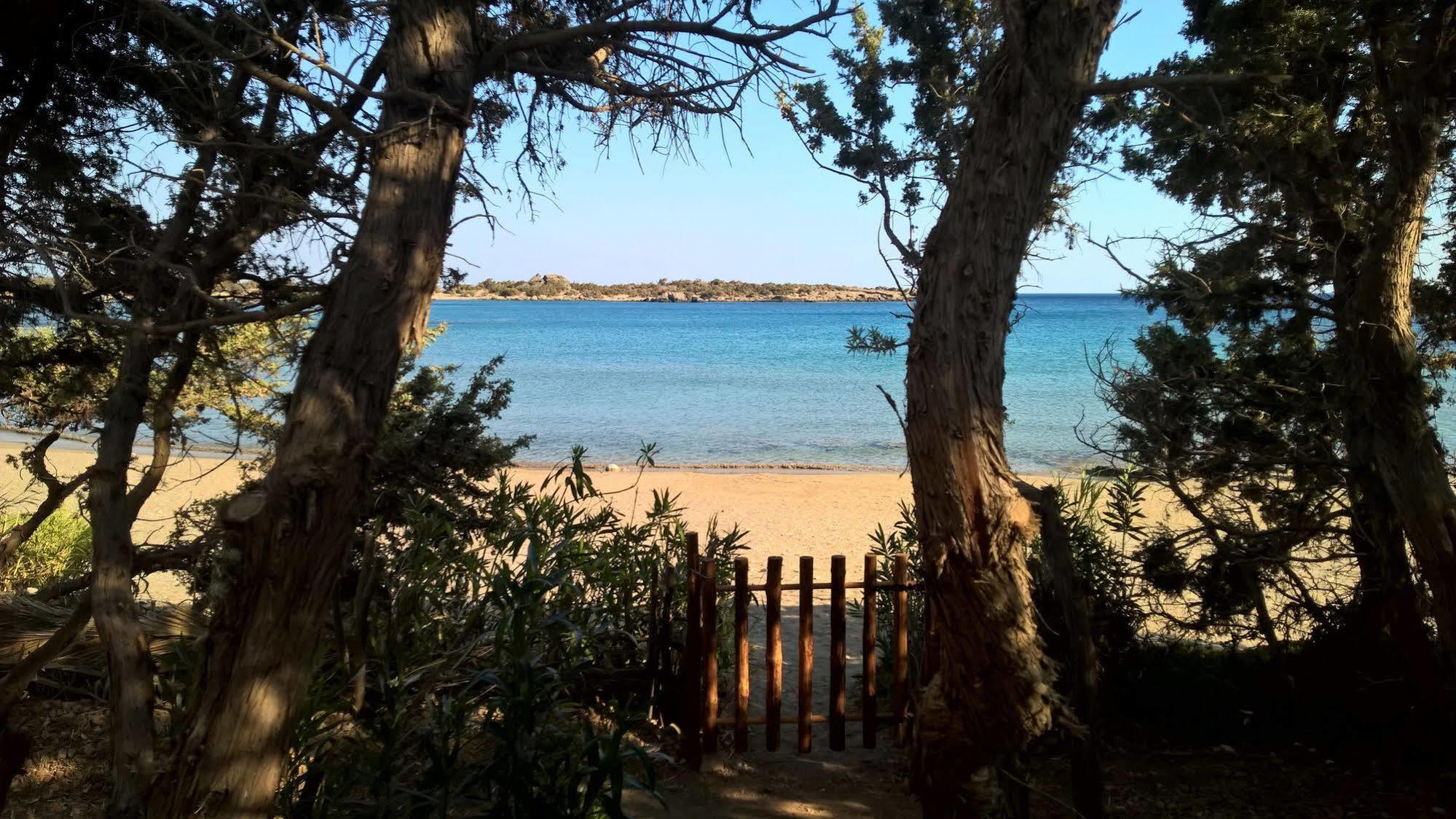 Ktima Grammeno Beachside Villa Palaiochora Exterior photo